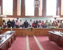 image de la salle de conférence de l'hôtel de ville de Yaoundé